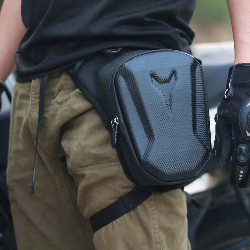 屋外防水オートバイレッグバッグ、ウエストパック＆クロスボディ - Motorcycle Gear Companies のレビューと価格