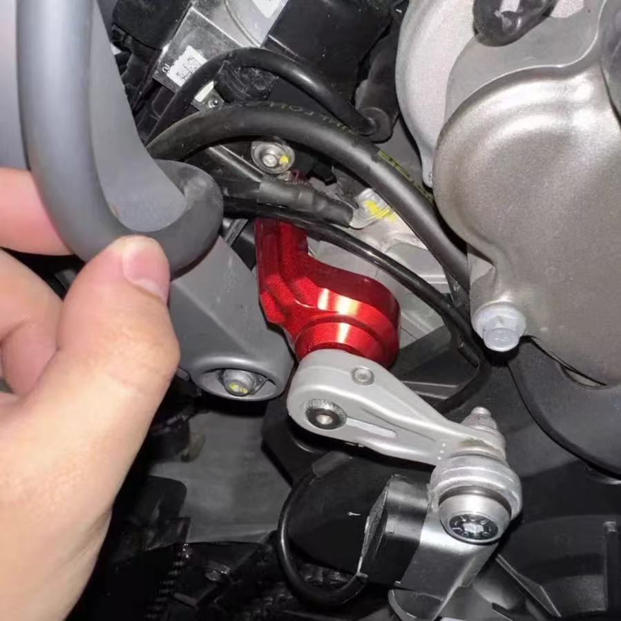 アプリリア RS 660 RS660 2020-2023 ト - Motorcycle Gear Guide のレビューと価格